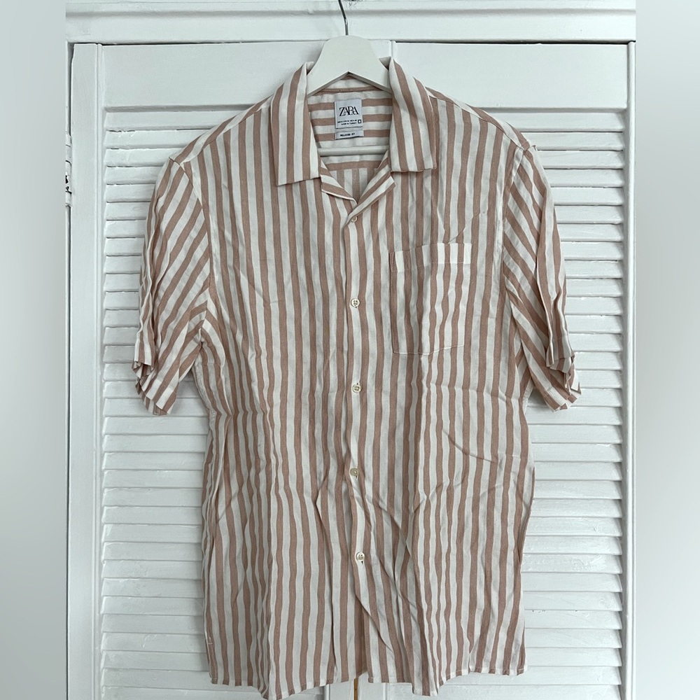 Zara - Casual Button Down